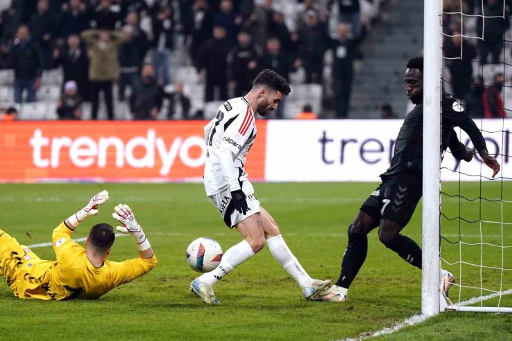 TRENDYOL SÜPER LİG: BEŞİKTAŞ: 0 - SAMSUNSPOR: 0 (MAÇ SONUCU)