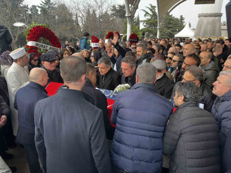 FENERBAHÇELİ SPORCU VEDİA NİL APAK VE ANNESİ FERDA APAK SON YOLCULUĞUNA UĞURLANDI