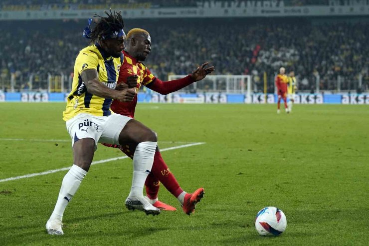 TRENDYOL SÜPER LİG: FENERBAHÇE: 3 - GÖZTEPE: 2 (MAÇ SONUCU)