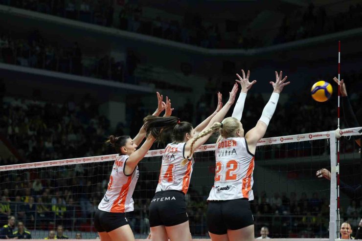 FİLE DERBİNİN GALİBİ ECZACIBAŞI DYNAVİT