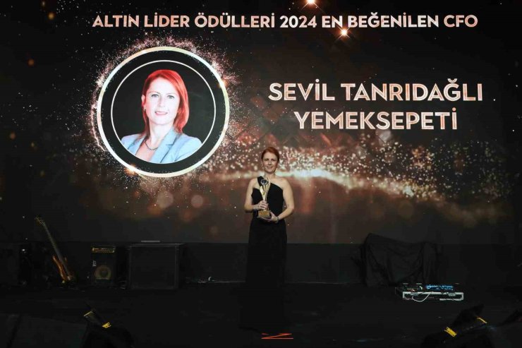 YEMEKSEPETİ’NDEN ALTIN LİDER ÖDÜLLERİ’NDE ÇİFTE BAŞARI