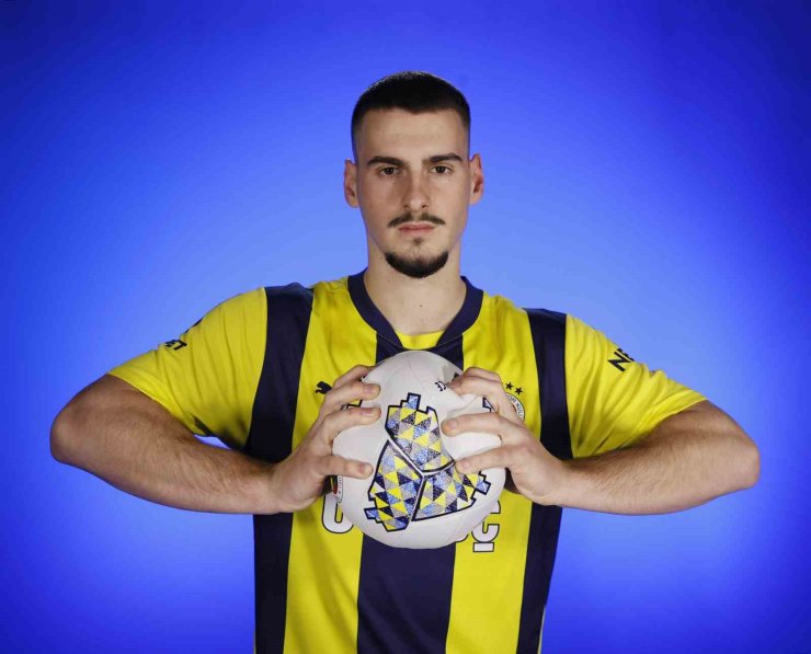 FENERBAHÇE, OGNJEN MİMOVİC İLE SÖZLEŞME İMZALADI