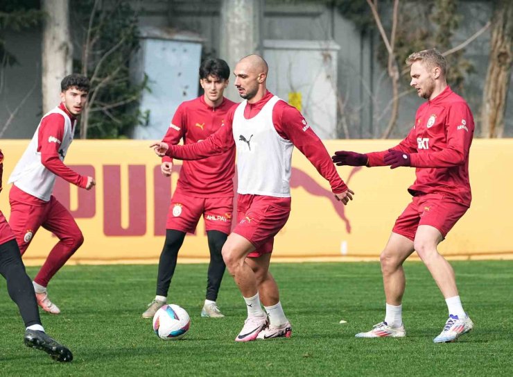 GALATASARAY, GAZİANTEP FK MAÇI HAZIRLIKLARINA BAŞLADI