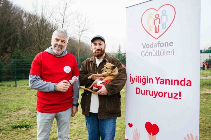 VODAFONE VAKFI VE "HAYAT TAMİRCİSİ" HASAN KIZIL’DAN ENGELLİ HAYVANLARA ÖZEL PROJE