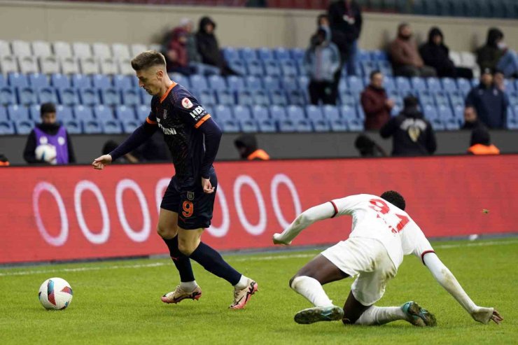 ZİRAAT TÜRKİYE KUPASI: BAŞAKŞEHİR: 4 - ÇORUM FK: 1 (MAÇ SONUCU)