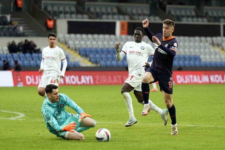 ZİRAAT TÜRKİYE KUPASI: BAŞAKŞEHİR: 4 - ÇORUM FK: 1 (MAÇ SONUCU)