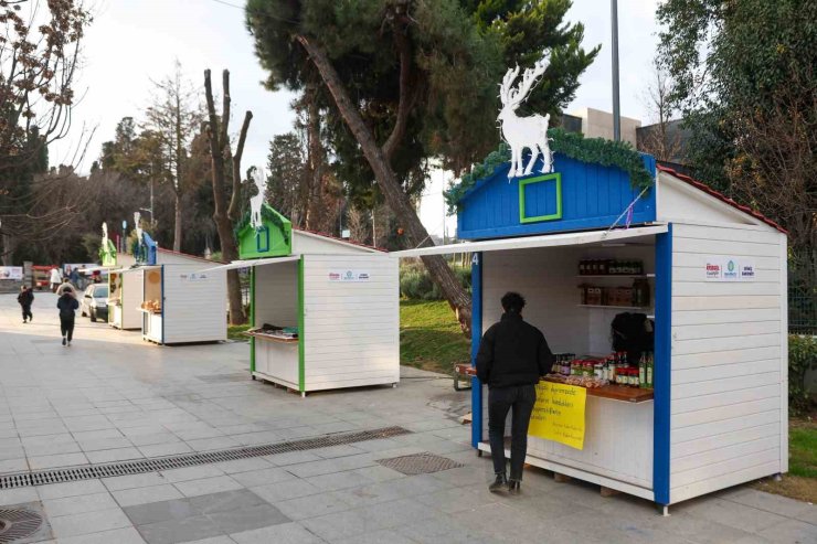 BAKIRKÖY BELEDİYESİ "KADIN EMEĞİ PAZARI" İLE DEPREMZEDELERİN YANINDA