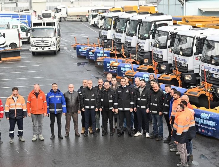 ŞİŞLİ BELEDİYESİ ALARMA GEÇTİ: 350 PERSONEL VE 33 ARAÇ SAHADA HAZIR BEKLİYOR