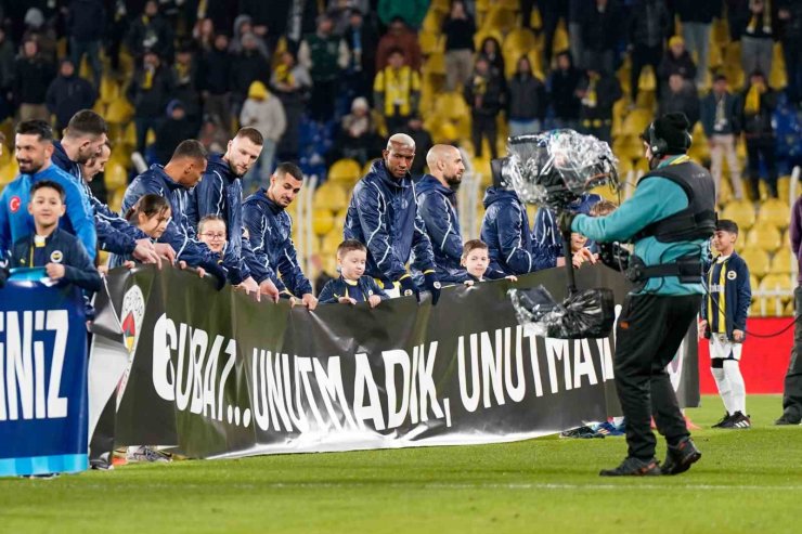 ZİRAAT TÜRKİYE KUPASI: FENERBAHÇE: 0 - ERZURUMSPOR FK: 0 (MAÇ DEVAM EDİYOR)