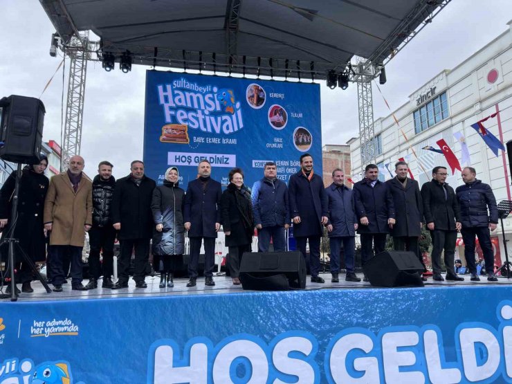 SULTANBEYLİ HAMSİ FESTİVALİ’NE YOĞUN İLGİ