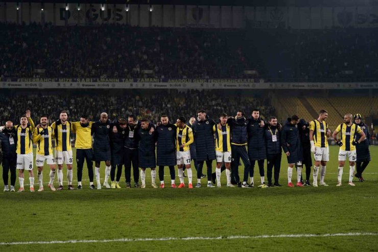 TRENDYOL SÜPER LİG: FENERBAHÇE: 3 - KASIMPAŞA: 1 (MAÇ SONUCU)