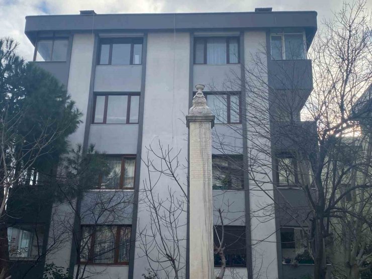 2.MAHMUT’UN ANISI APARTMANLARIN ARASINDA SIKIŞTI