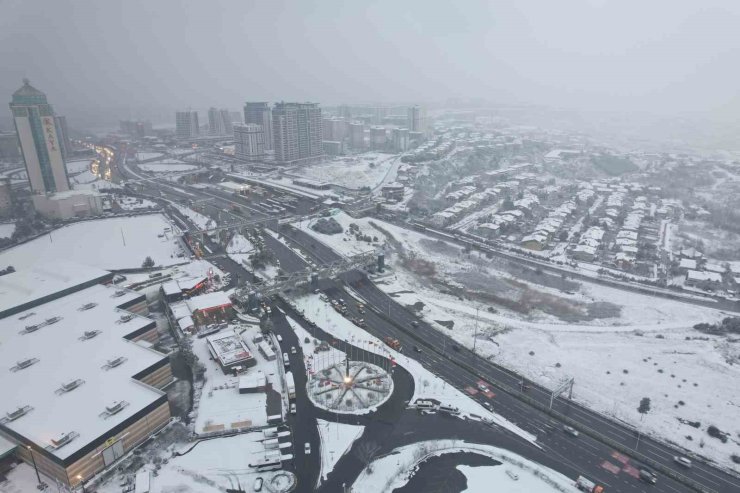 BEYLİKDÜZÜ VE BÜYÜKÇEKMECE’DE HAVADAN KAR MANZARALARI