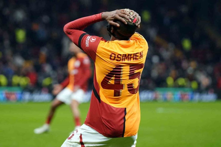 UEFA AVRUPA LİGİ: GALATASARAY: 2 - AZ ALKMAAR: 2 (MAÇ SONUCU)