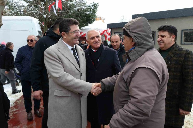 ÇEKMEKÖY’DE EMEKLİ VATANDAŞLAR İÇİN ÖZEL MERKEZ