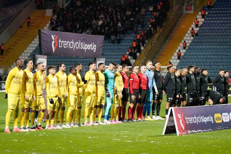 TRENDYOL SÜPER LİG: EYÜPSPOR: 1 - BEŞİKTAŞ: 0 (MAÇ DEVAM EDİYOR)