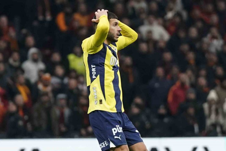 TRENDYOL SÜPER LİG: GALATASARAY: 0 - FENERBAHÇE: 0 (İLK YARI)