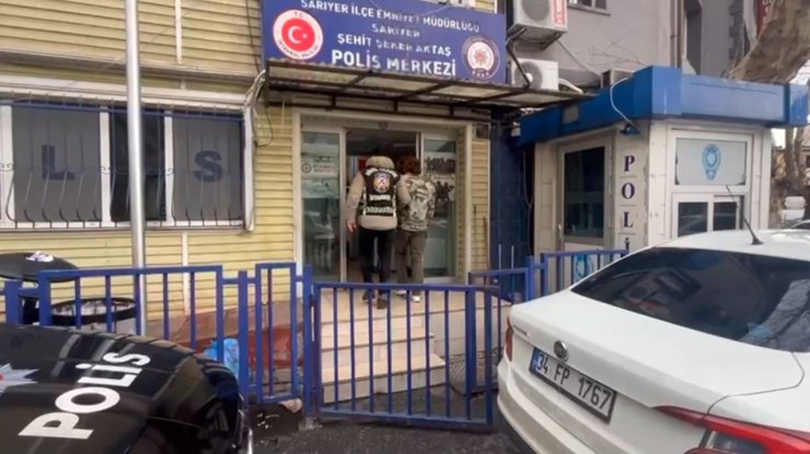 SARIYER’DE AKROBATİK HAREKETLER YAPAN MOTOSİKLETLİ KAMERADA