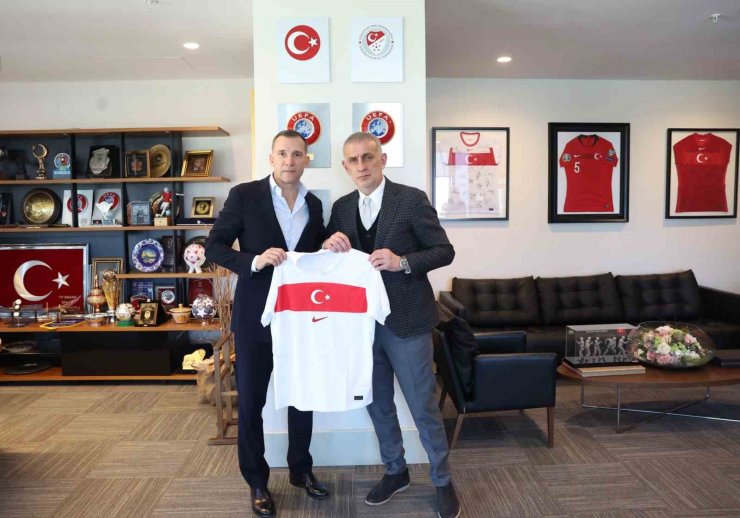 ANDRİY SHEVCHENKO’DAN, TFF BAŞKANI HACIOSMANOĞLU’NA ZİYARET