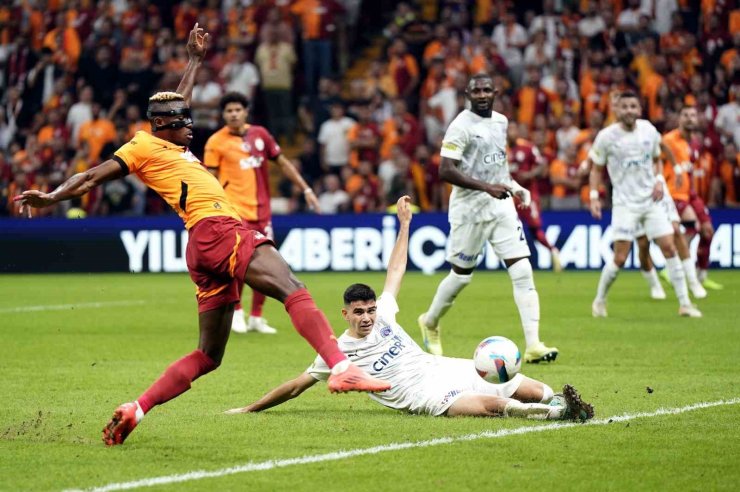 KASIMPAŞA İLE GALATASARAY 42. RANDEVUDA