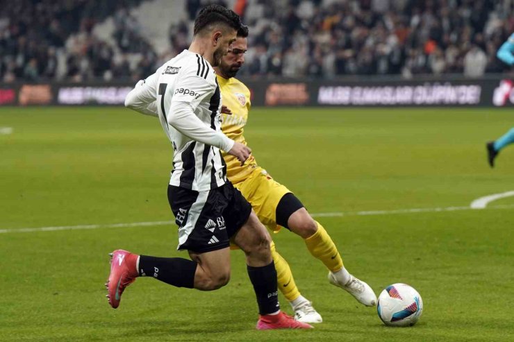 TRENDYOL SÜPER LİG: BEŞİKTAŞ: 1 - KAYSERİSPOR: 0 (İLK YARI)