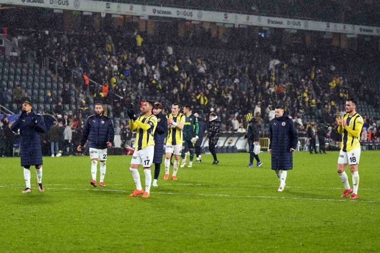 FENERBAHÇE, LİGDE PUAN FARKINI 4’E İNDİRDİ