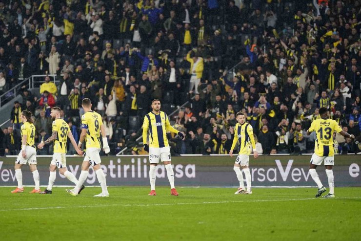 TRENDYOL SÜPER LİG: FENERBAHÇE: 3 - ANTALYASPOR: 0 (İLK YARI)