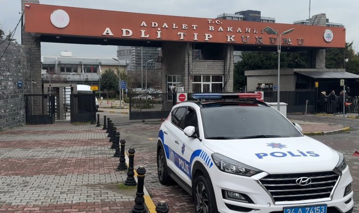 AVCILAR’DA YAŞANAN KATLİAMDA HAYATINI KAYBEDENLERİN CENAZELERİ ADLİ TIP KURUMUNDAN ALINDI