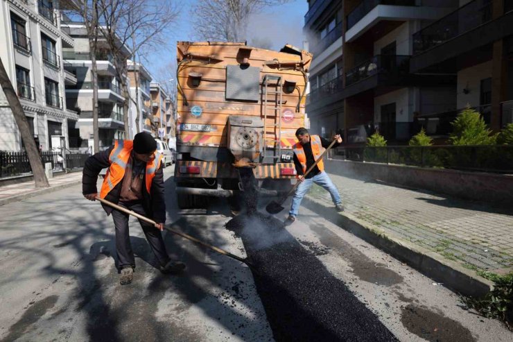 BAKIRKÖY BELEDİYESİ 50 TON ASFALT DÖKTÜ