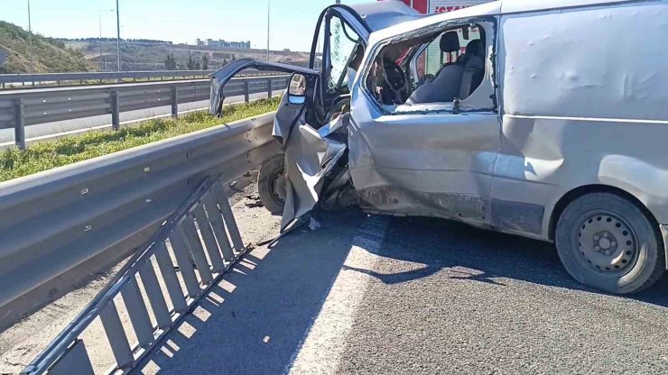 KUZEY MARMARA OTOYOLU’NDA TRAFİK KAZASI: 1 ÖLÜ 1 YARALI