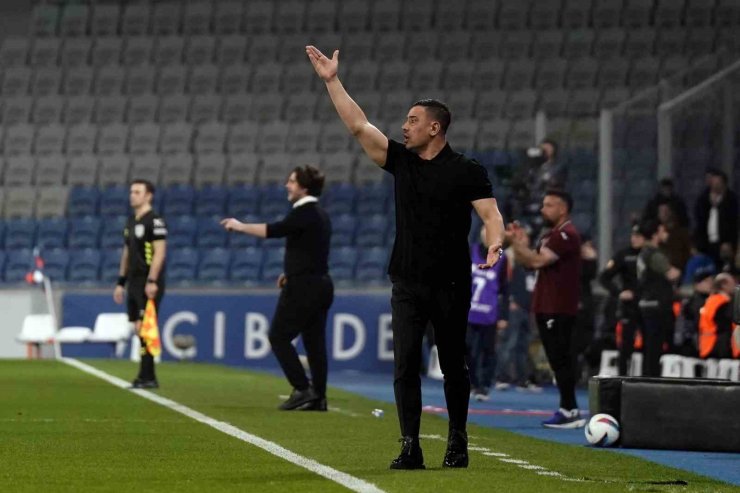 TRENDYOL SÜPER LİG: BAŞAKŞEHİR: 0 - TRABZONSPOR: 1 (İLK YARI)