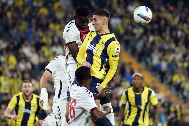 TRENDYOL SÜPER LİG: FENERBAHÇE: 0 - SAMSUNSPOR: 0 (İLK YARI)