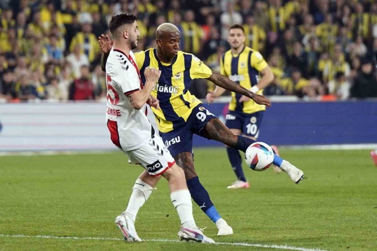 TRENDYOL SÜPER LİG: FENERBAHÇE: 0 - SAMSUNSPOR: 0 (İLK YARI)