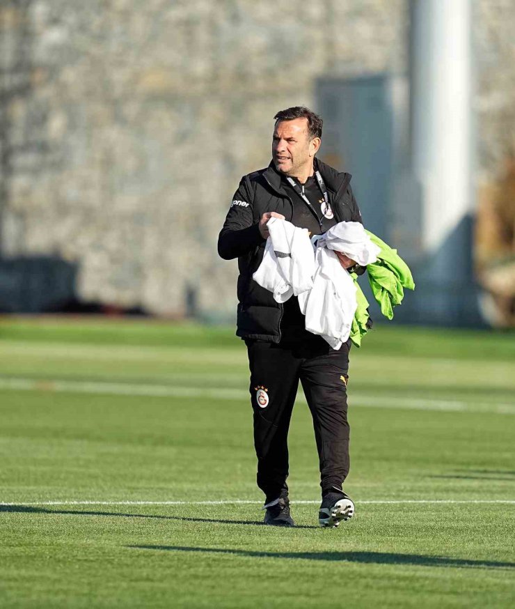 GALATASARAY, BEŞİKTAŞ MAÇI HAZIRLIKLARINI SÜRDÜRDÜ