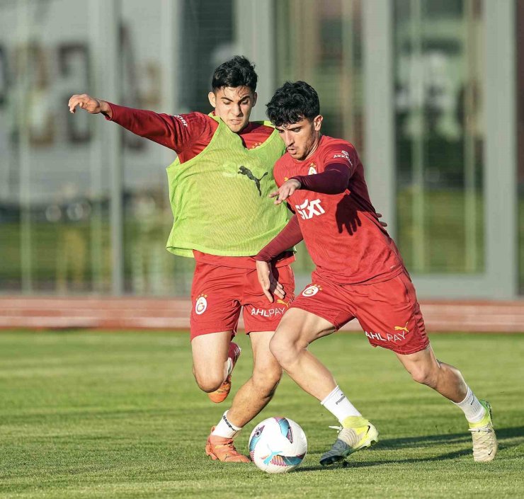 GALATASARAY, BEŞİKTAŞ MAÇI HAZIRLIKLARINI SÜRDÜRDÜ