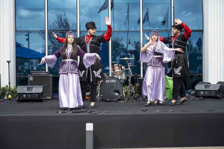 TÜRKİ CUMHURİYETLER ’DEN GELEN ÖĞRENCİLER BAHARI COŞKUYLA KUTLADI